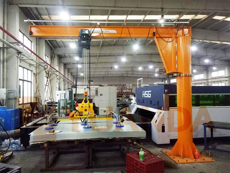 Free Standing Slewing Jib Crane